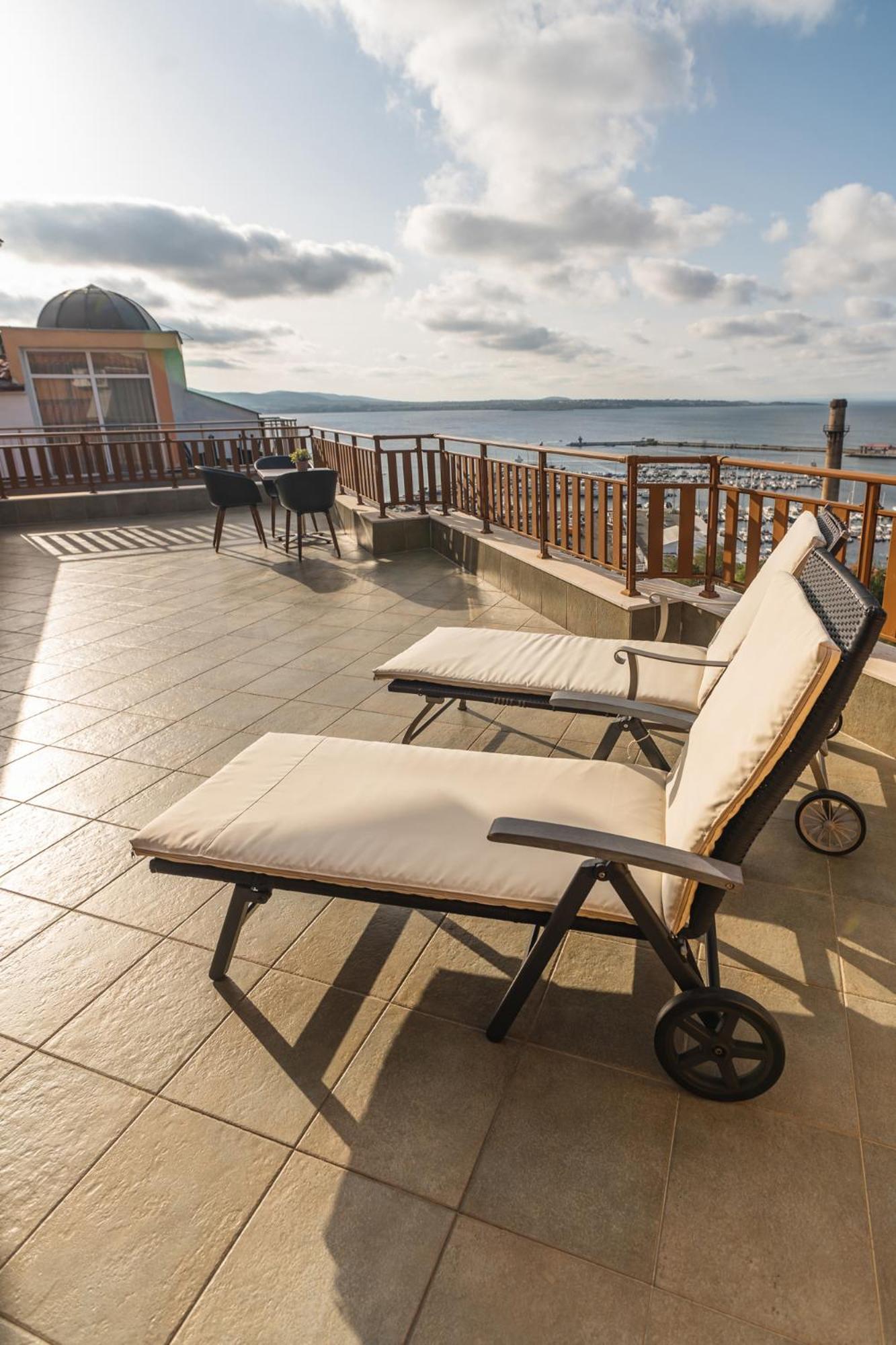 Kalithea Family Hotel Sozopol Exterior photo