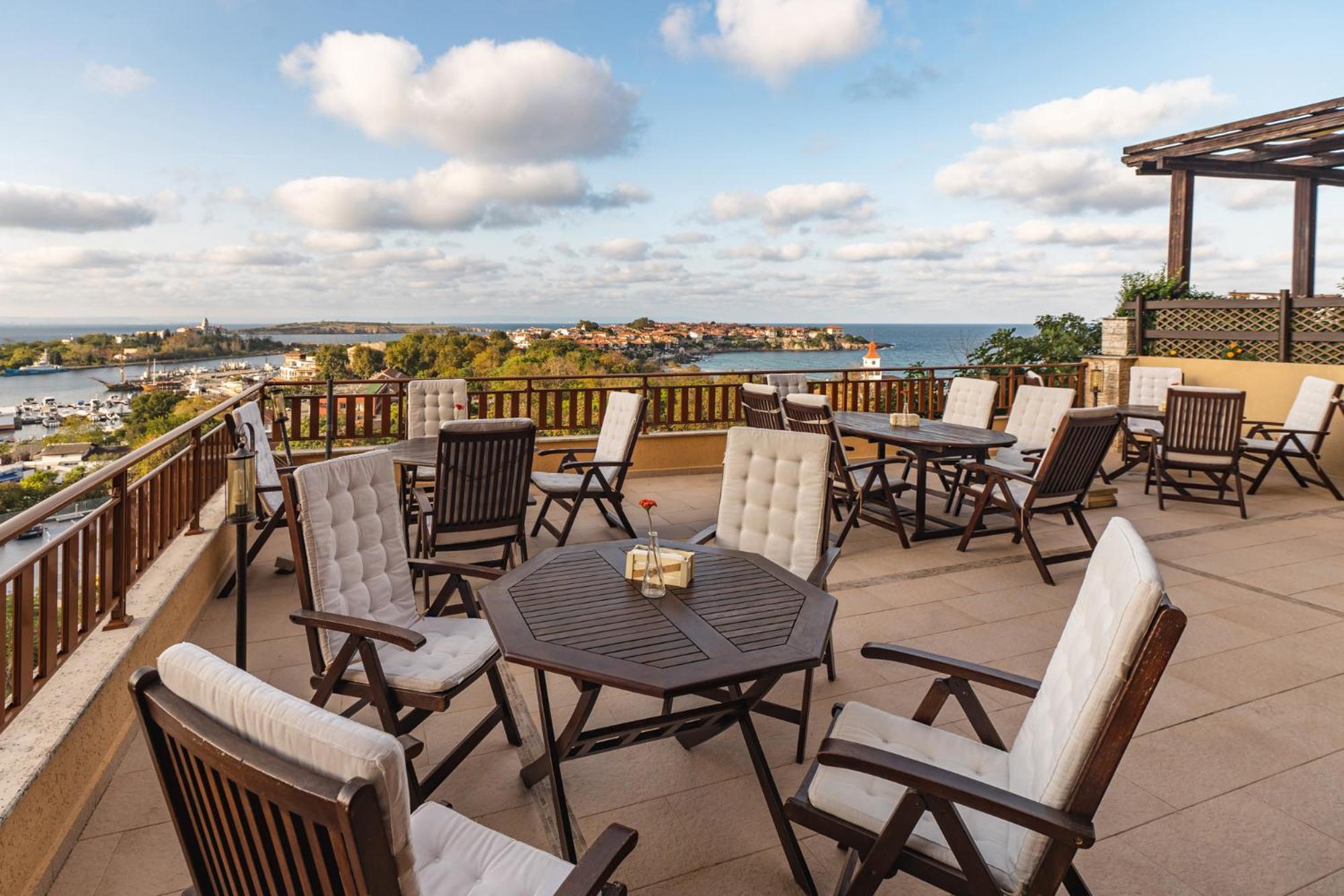 Kalithea Family Hotel Sozopol Exterior photo