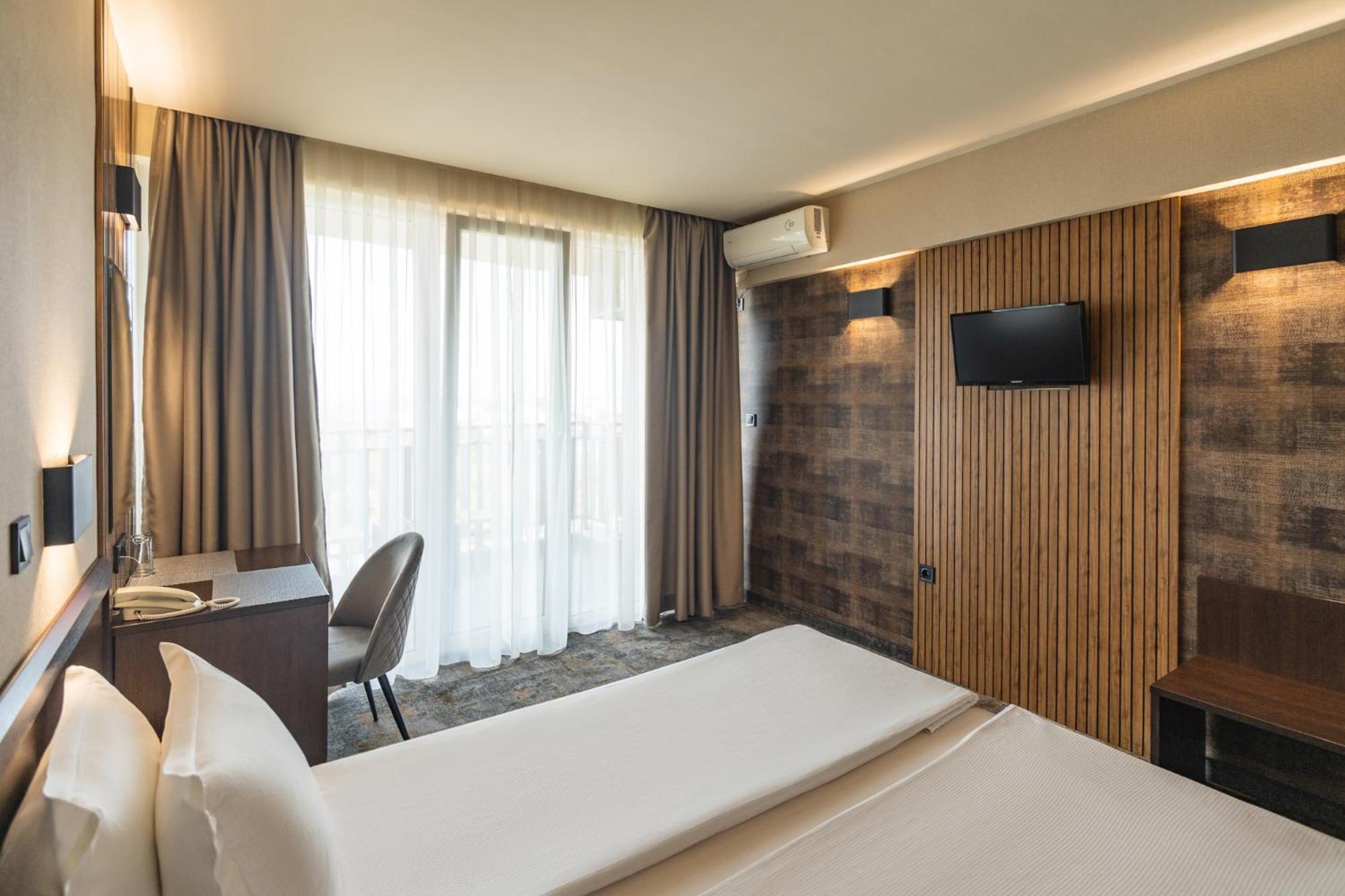 Kalithea Family Hotel Sozopol Exterior photo